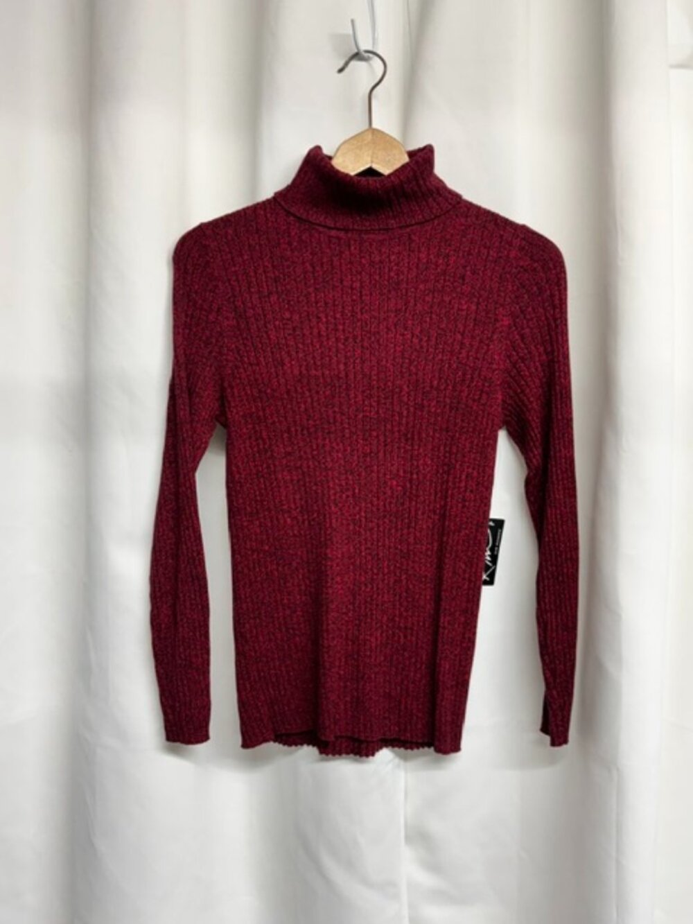 Ladies Kim Rogers Red and Black Turtleneck Sweater - Size L